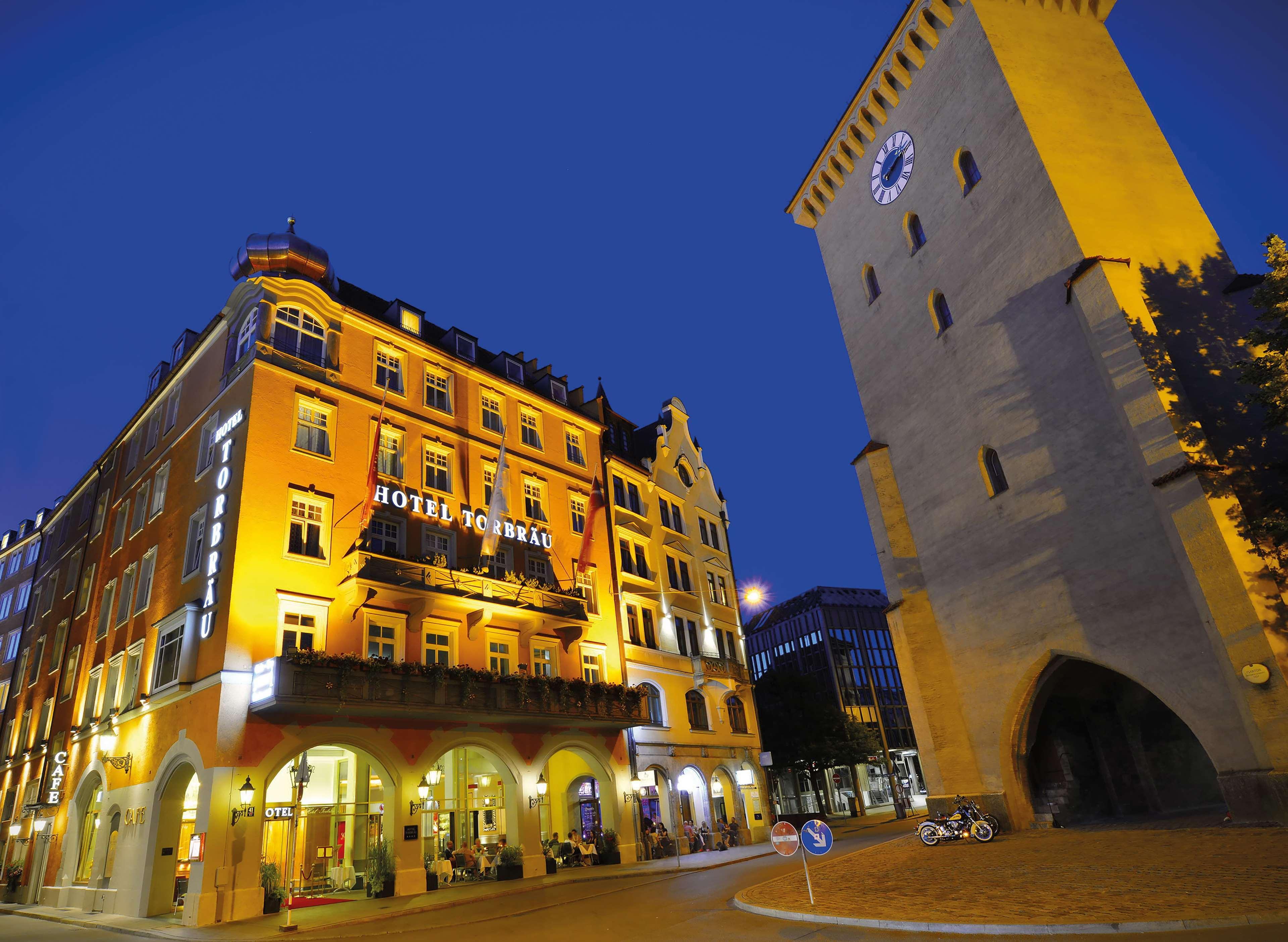 Гостиница мюнхен. Hotel Torbräu. Отели Германии. Гостиница в Германии. Красивые отели Мюнхена.